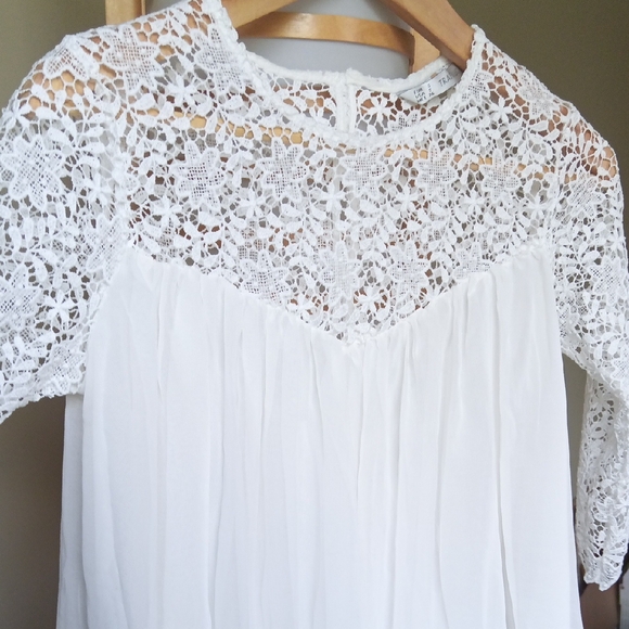 Ptp17.5" Zara Flowy Sheer White Crochet Inspired Lace Top 3/4 Sleeve - Picture 8 of 11